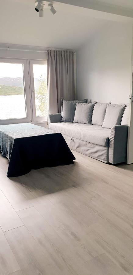Hus Pa Bakken Appartement Skaland Buitenkant foto