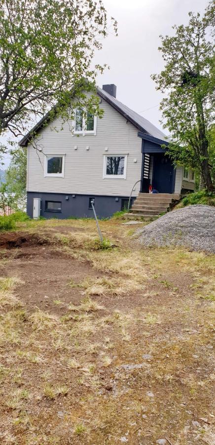 Hus Pa Bakken Appartement Skaland Buitenkant foto